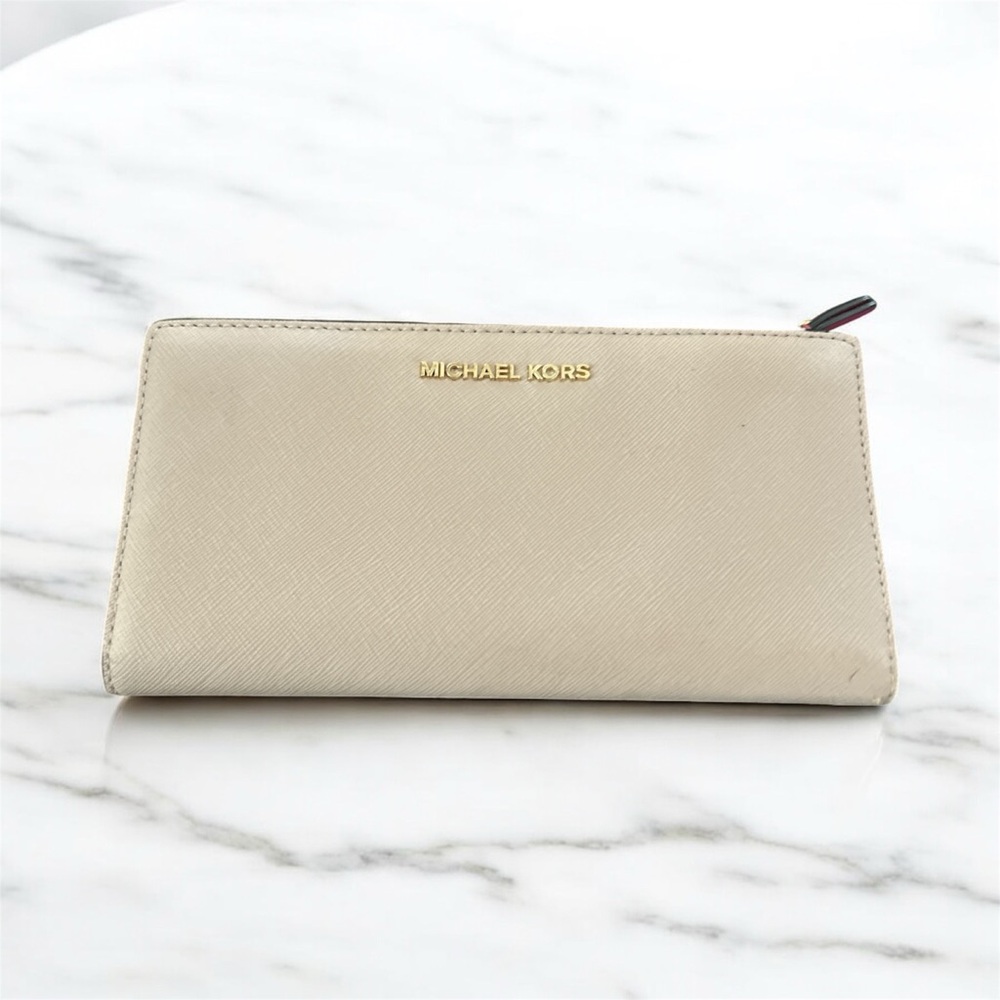 Michael Kors Saffiano slim leather pale pink  and Red Zip Wallet